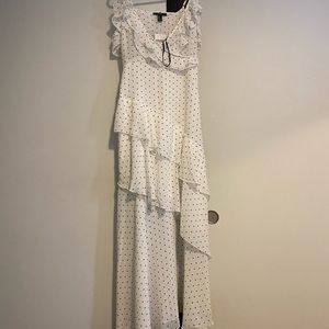 Beautiful NEW dress (forever 21) size M
